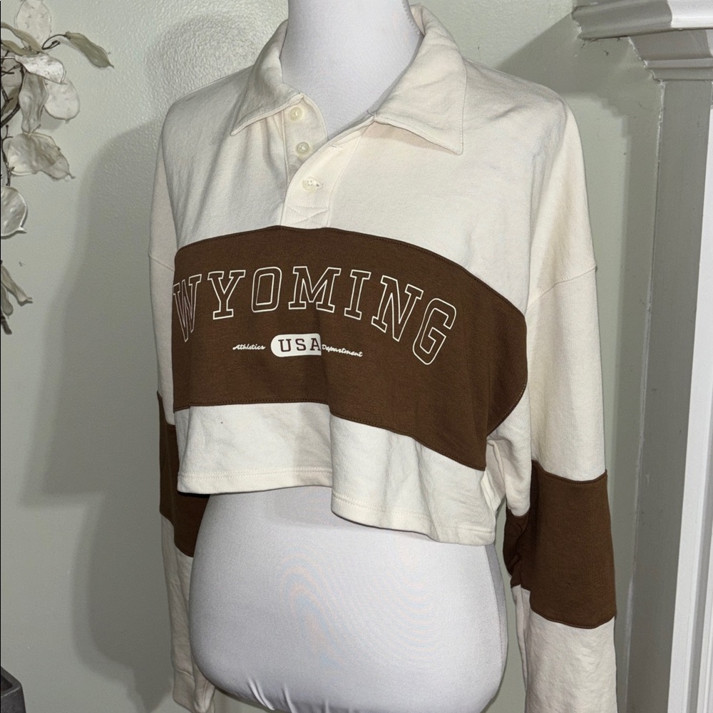 H&M Women's Cream Brown Wyoming Crop Top - Picture 2 of 4